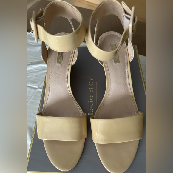 Louie et Cie. Size 11 - Picture 1 of 6